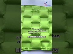 새 삐걱거리는 삐걱거리는 자켓